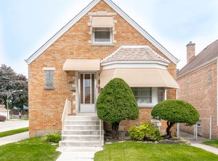 5259 N Meade Ave, Chicago, IL 60630