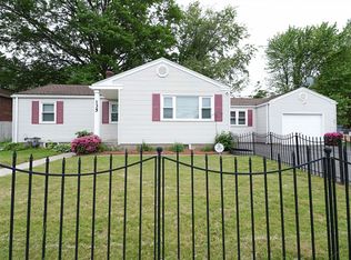 135 Meeting House Rd, Chicopee, MA 01013