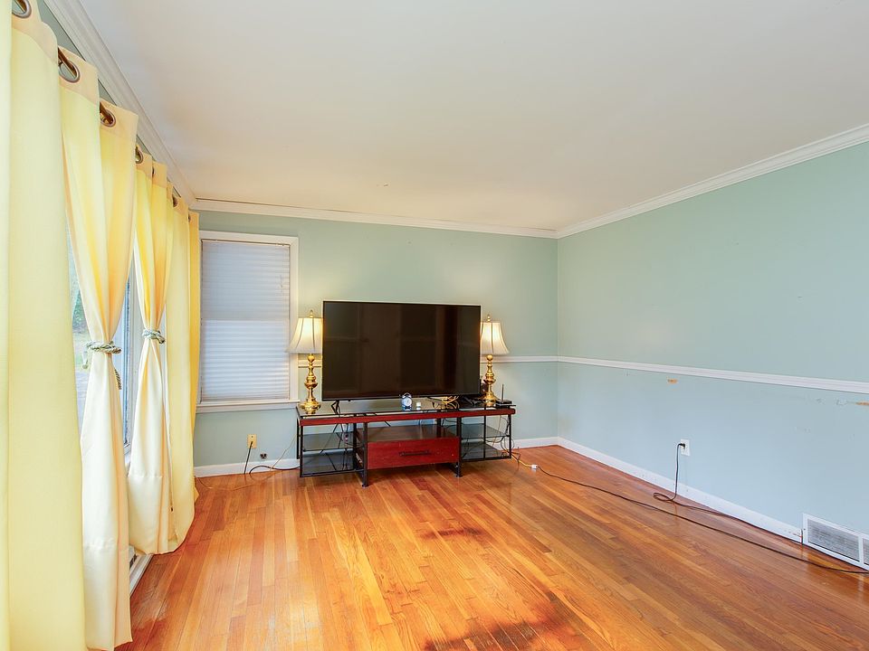 72 Goffstown Back Road, Goffstown, NH 03045 Zillow