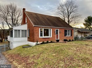 2192 Market St, Auburn, PA 17922