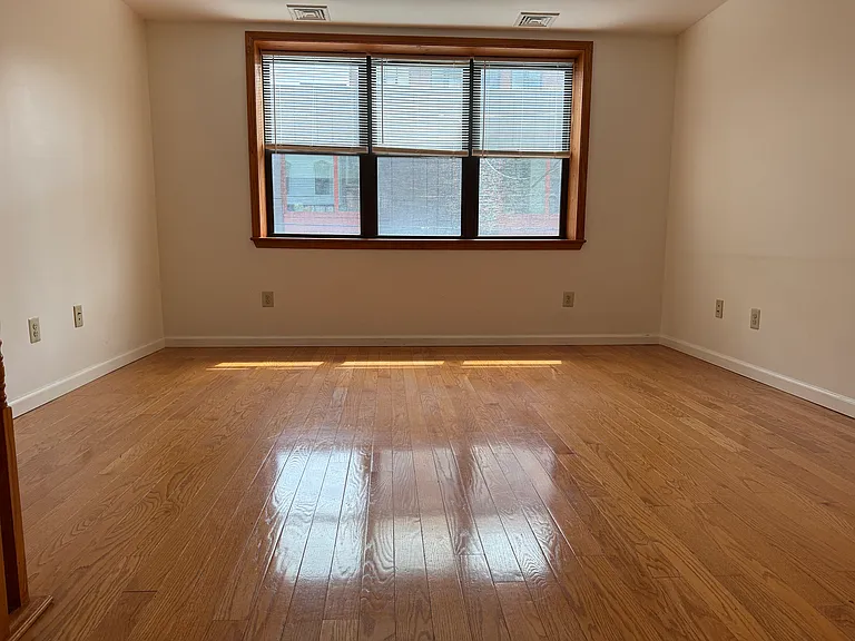 1229 Wood St #2F — Photo 26