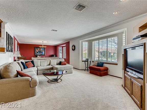 5th image of 5685 Duneville St