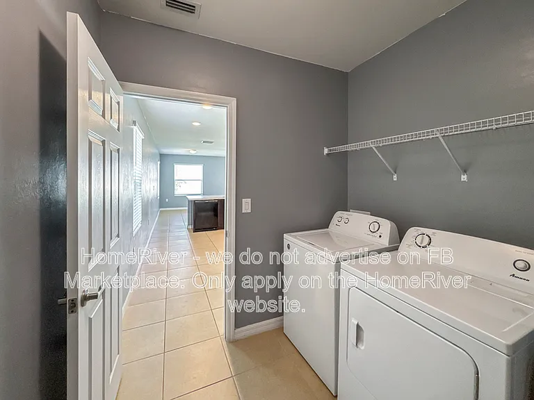 8350 Tortoise Isle Ct — Photo 3