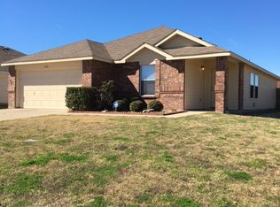 1825 Brookwood Dr, Terrell, TX 75160