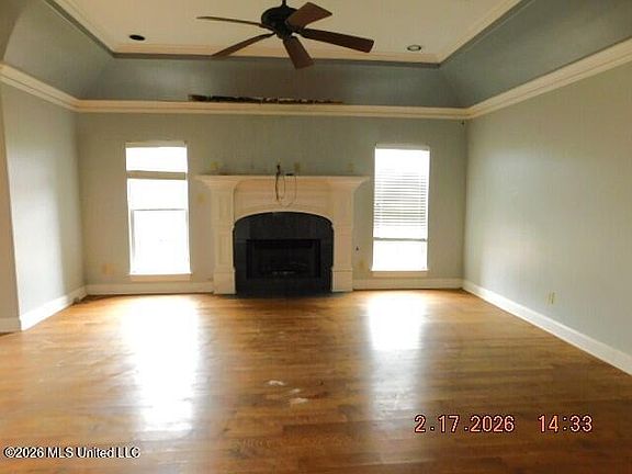 4th image of 9090 Sandy Dr