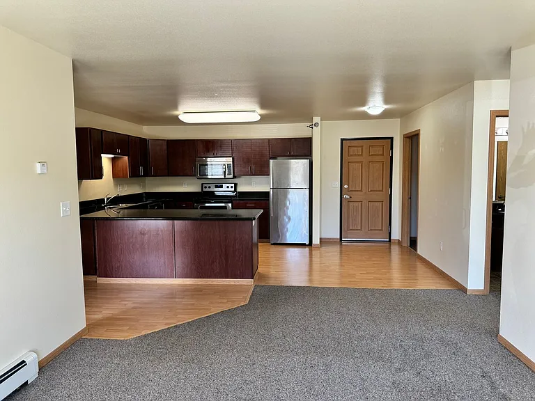 West Lake II Apartments — Photo 96