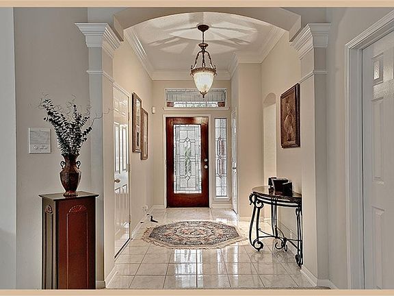 3rd image of 4131 Lakeshore Forest Dr