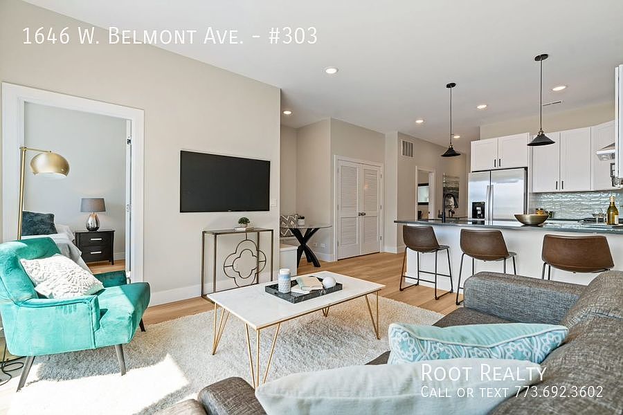 1st image of 1646 W Belmont Ave #303