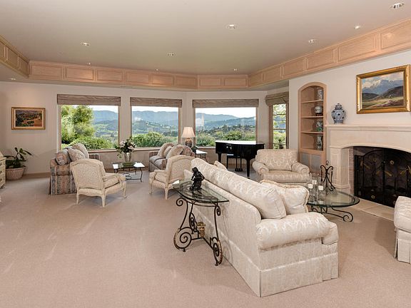 5th image of 1015 Ladan Dr