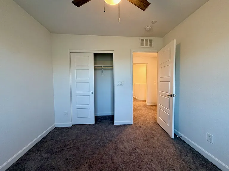 691 Pickled Pepper Pl — Photo 30