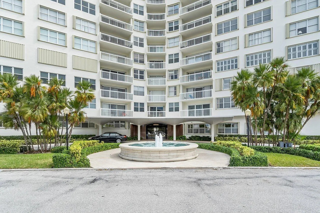 2600 N Flagler Dr — Photo 2