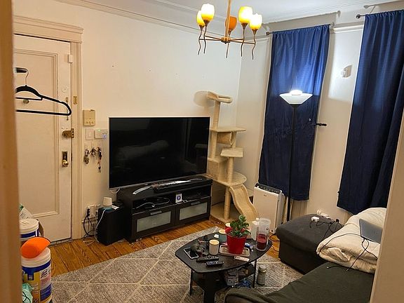 4th image of 36-12 38th St #4R