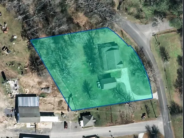 1019 Mount Vernon Rd, Boaz, AL 35957