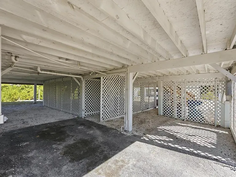 3303 W Shell Point Rd #A — Photo 4