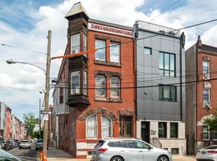 727 N 17th St #2R, Philadelphia, PA 19130
