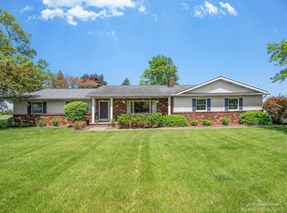 17020 W Pleasant Lake Rd, Manchester, MI 48158