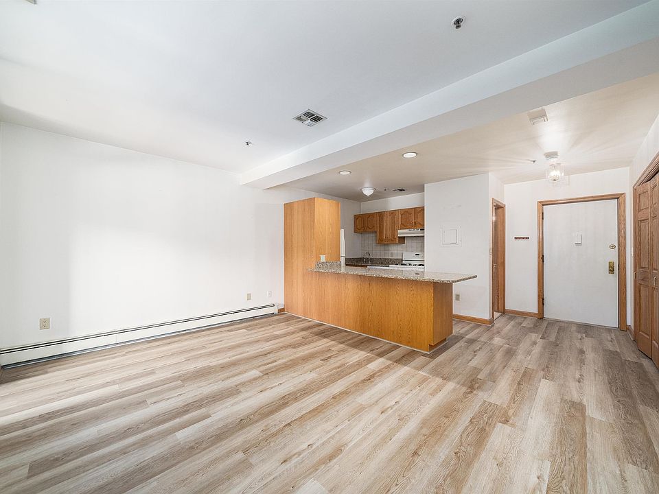1st image of 72 Park Ave APT 2D