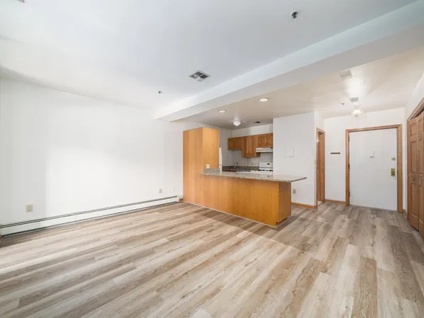 72 Park Avenue image 1 of 13