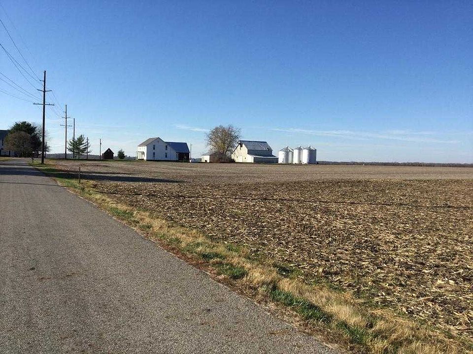2nd image of 2716 Radcliffe Rd