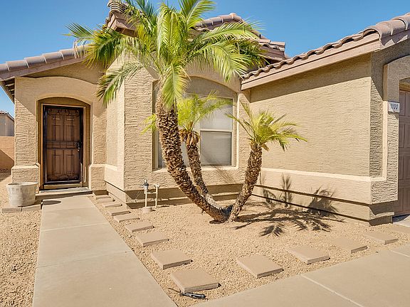 4th image of 1100 E Arabian Dr