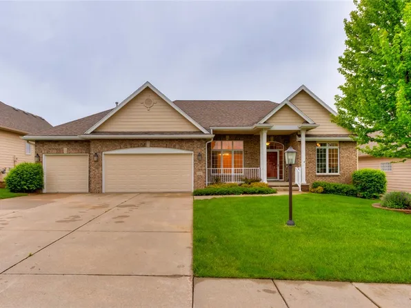 15307 Monroe Ct, Urbandale, IA 50323