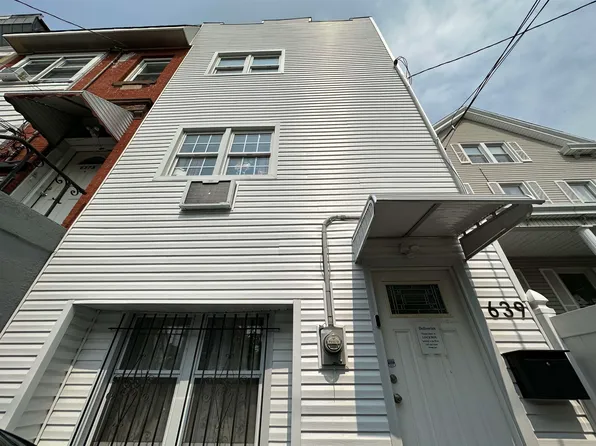 639 Palisade Avenue image 1 of 27