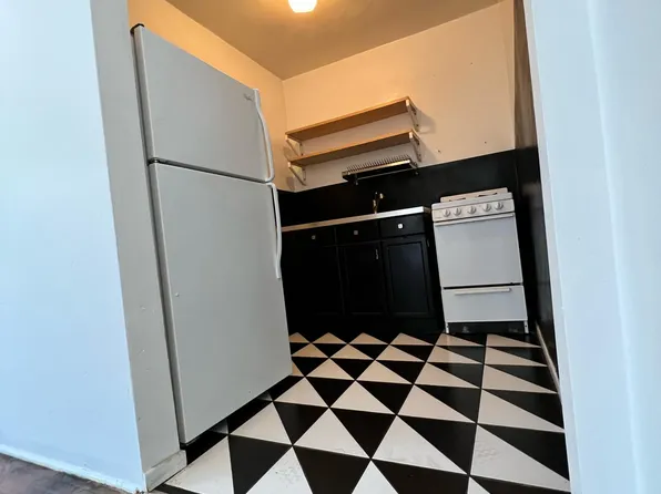 2153 1/2 Logan Ave, San Diego, CA 92113