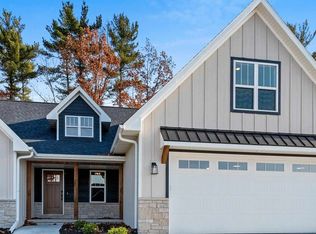 1029 Lancaster Ct, Green Bay, WI 54313