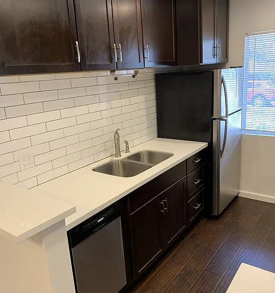 7924 Clinton St #7 — Photo 4