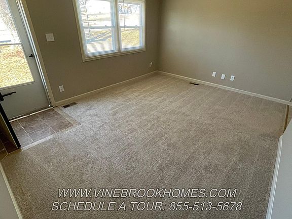 5th image of 841 N 83rd St