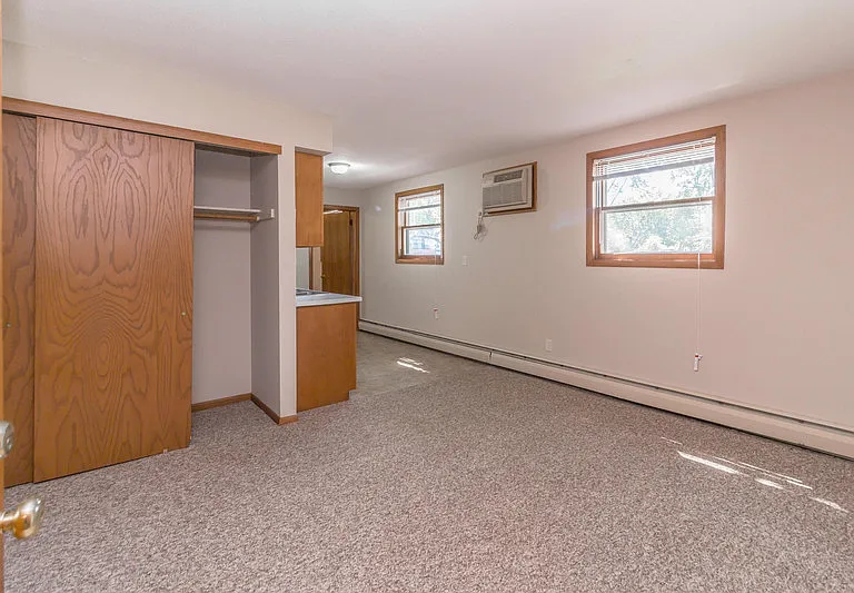 Bylund Apartments — Photo 6