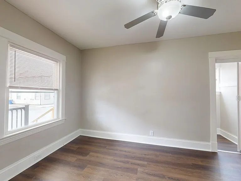 4420 Bush Ave — Photo 27