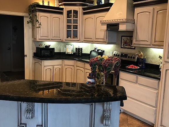 4th image of 2304 Bald Cypress Dr