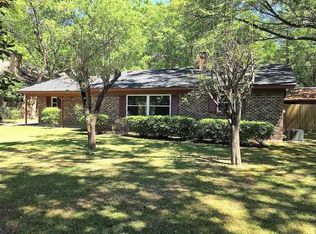 2657 Hillcrest Rd, Mobile, AL 36695