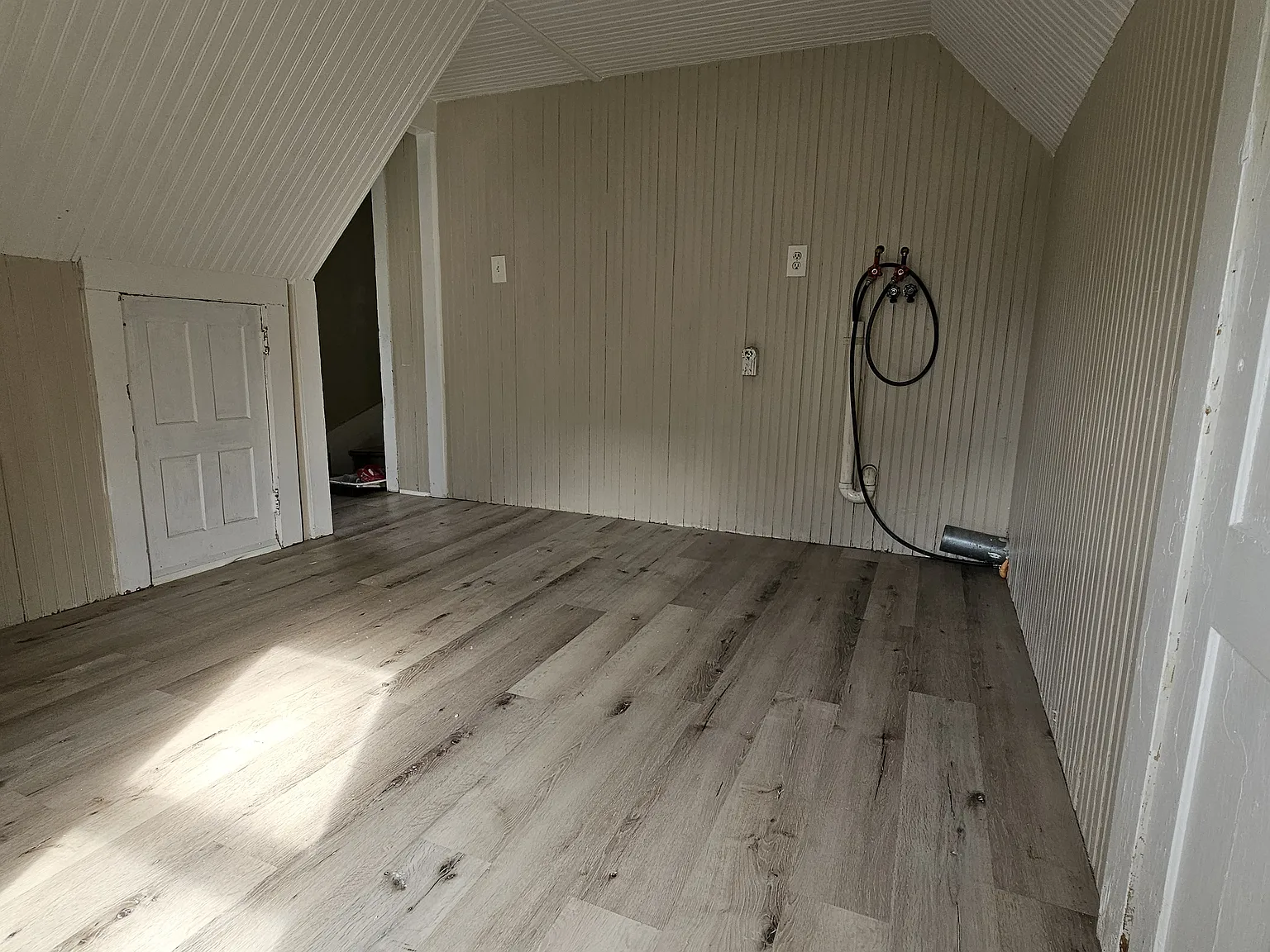 2 bed, 1100 sqft, $900 — Photo 3
