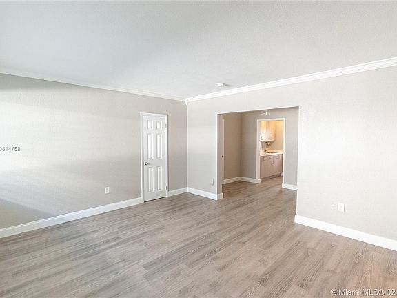 5th image of 7609 Carlyle Ave APT 3