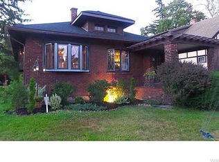 33 N End Ave, Buffalo, NY 14217