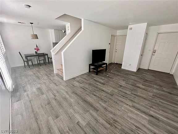 3rd image of 5330 E Charleston Blvd Unit 143
