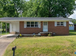 214 Rodgers St SW, Hartselle, AL 35640