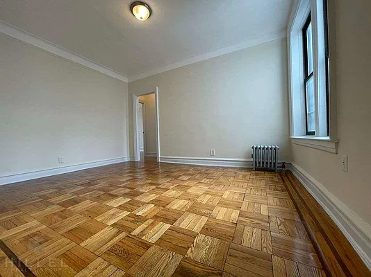 Rented by Hillel Realty Group | media 1