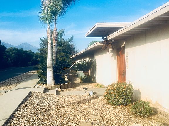 3rd image of 204 E College Way