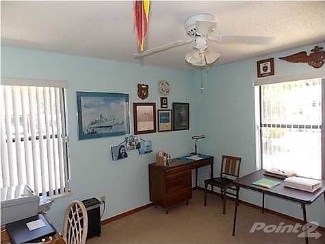 4th image of 6303 Lake Charlene Dr