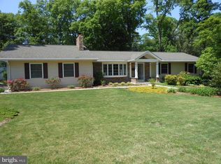 36 Cedar Rd, Severna Park, MD 21146