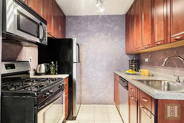 Sold by Halstead Real Estate | media 17
