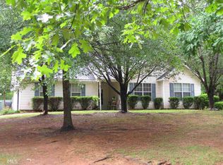 40 Jim Bullard Pl, Newnan, GA 30265