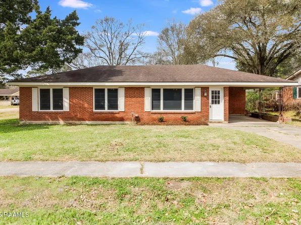 201 Summit Dr, Lafayette, LA 70507