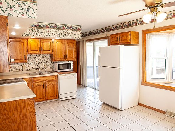 5th image of 2566 Glenview Cir