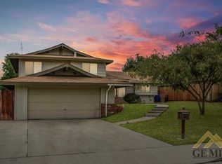 4200 Hinsdale Ave, Bakersfield, CA 93306