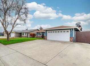 2608 Canyon Dr, Modesto, CA 95351
