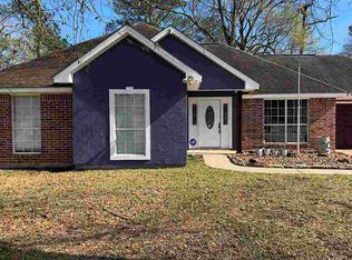 1120 N Tram Rd, Vidor, TX 77662